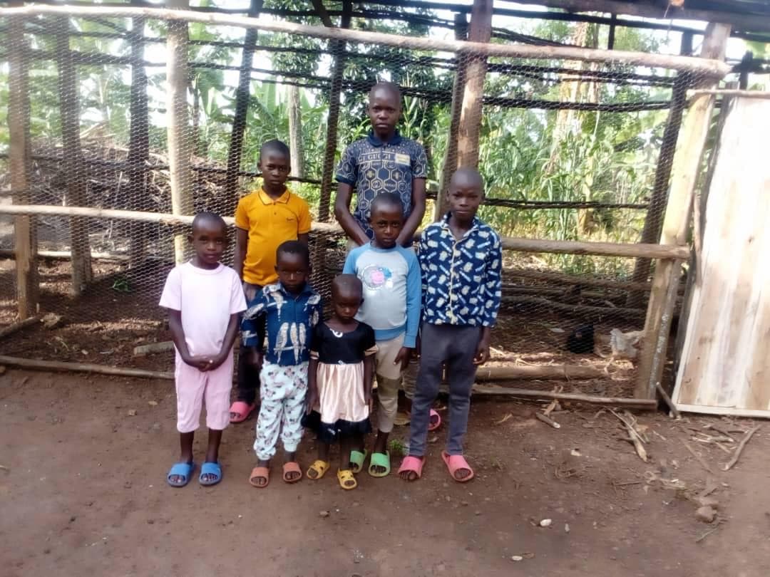 Children learning - The Lunds Peace Foundation